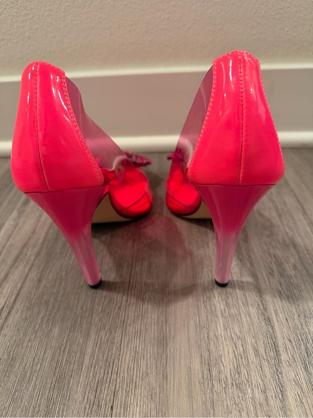 Good American Hot Pink Crystal-Embellished Pointed Pumps - Picture 3 of 5